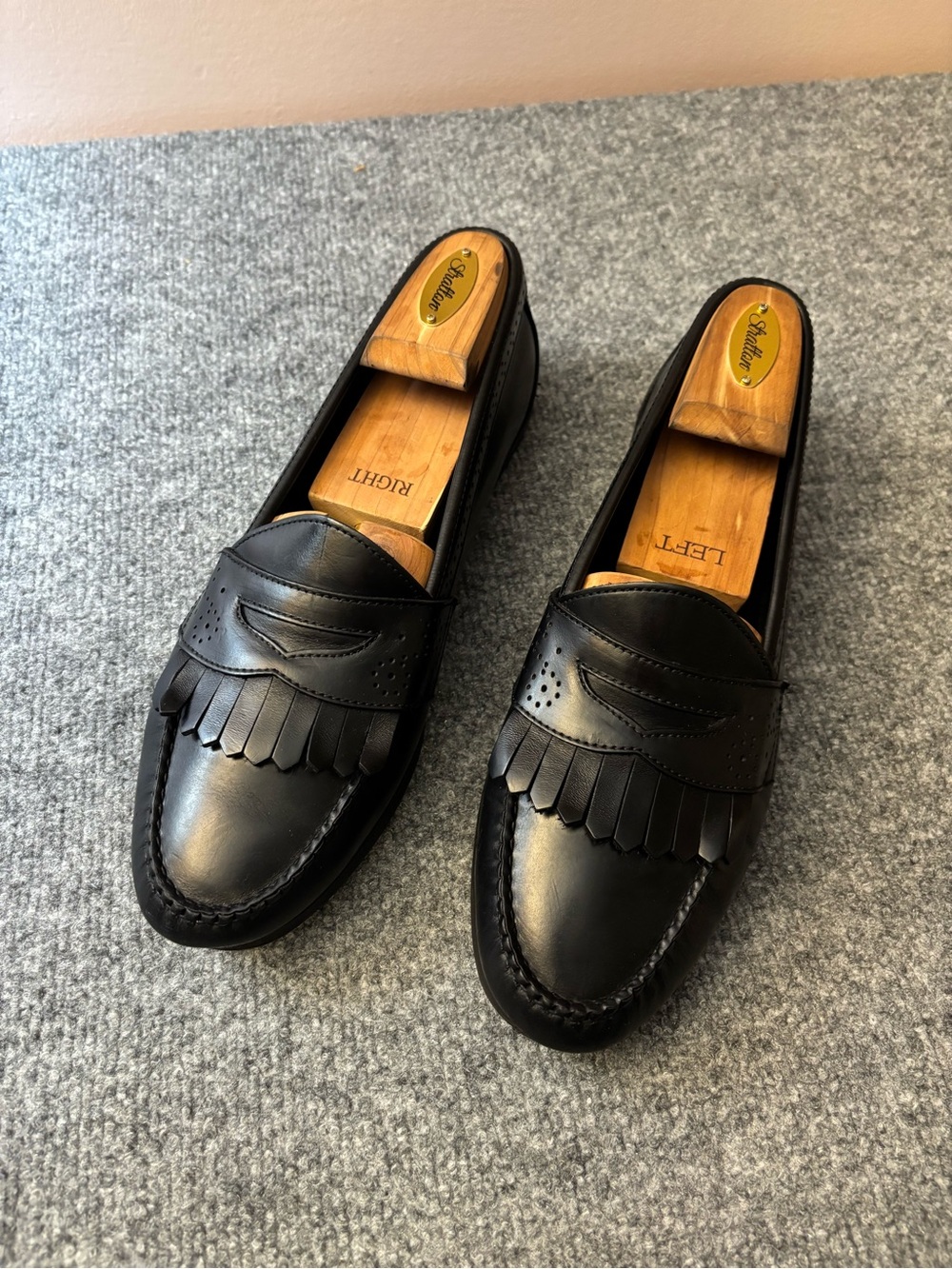 Cole Haan Fringe Penny Loafer Leather Black Sz 10.5